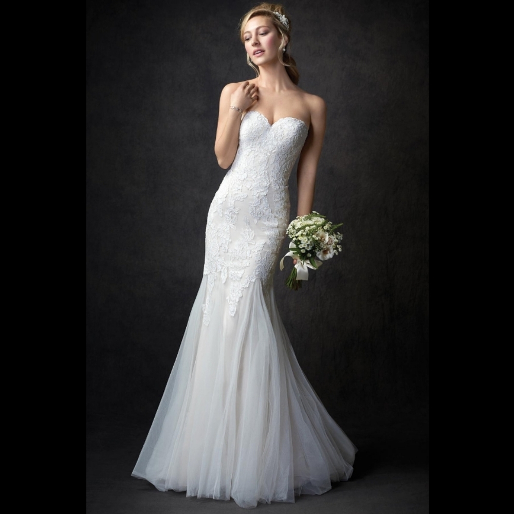 KENNETH WINSTON Ella Rosa Wedding Dress